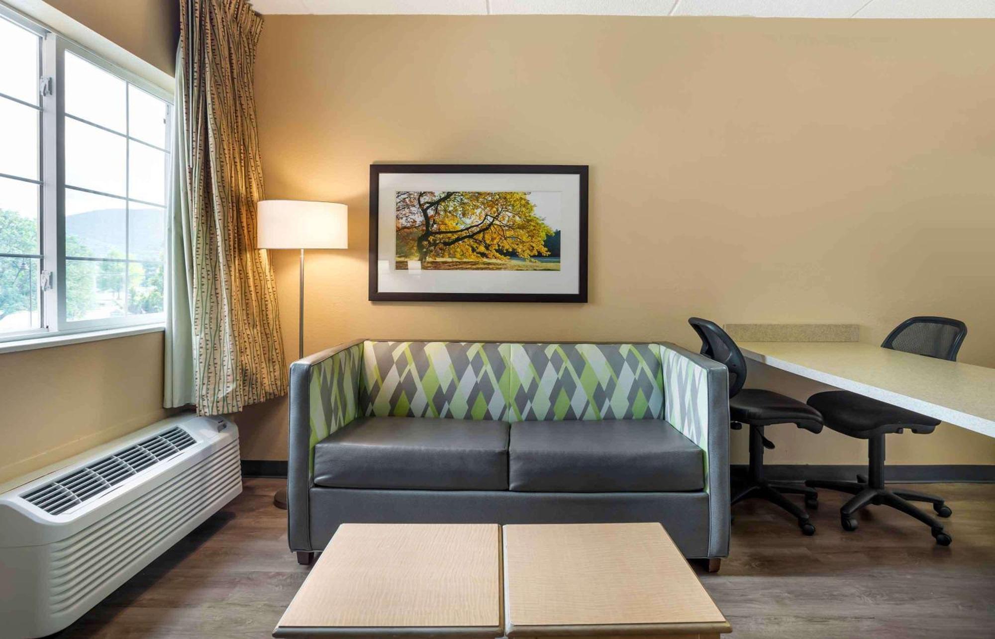 Extended Stay America Suites - Fishkill - Route 9 Exteriör bild